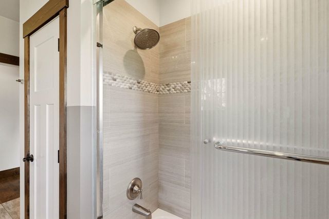 10638 HANGMAN VALLEY Rd, Spokane, WA 99224