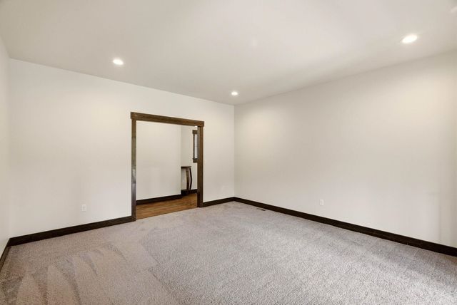 10638 HANGMAN VALLEY Rd, Spokane, WA 99224