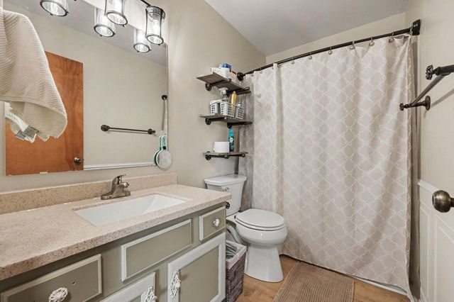 7423 High Timber Drive, Greenville, MI 48838