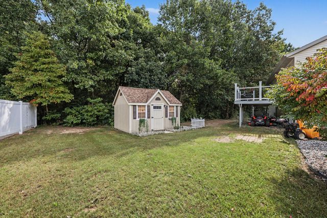 7423 High Timber Drive, Greenville, MI 48838