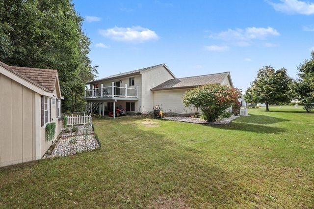 7423 High Timber Drive, Greenville, MI 48838