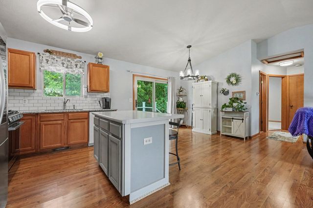 7423 High Timber Drive, Greenville, MI 48838