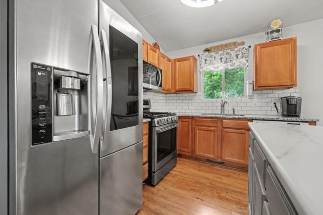 7423 High Timber Drive, Greenville, MI 48838