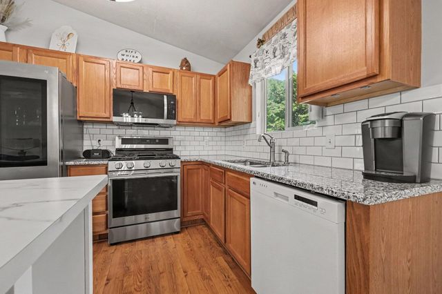 7423 High Timber Drive, Greenville, MI 48838
