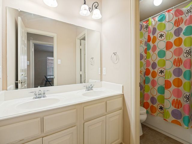 5160 Finnhorse Drive, Grand Prairie, TX 75052
