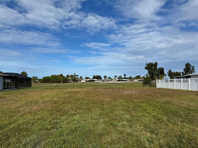 48 OAKLAND HILLS COURT, Rotonda West, FL 33947