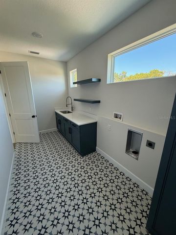 327 MICKLERS ROAD, St Augustine, FL 32080