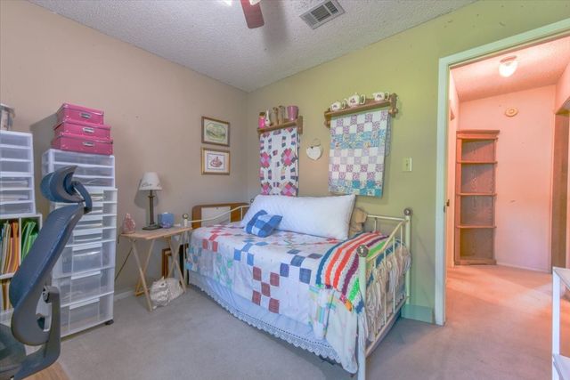 212 Cindy Street S, Keller, TX 76248