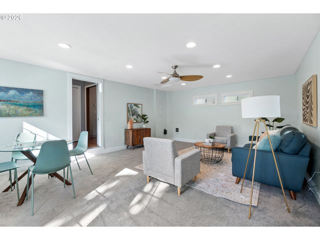 5508 Sw CAMERON Rd, Portland, OR 97221