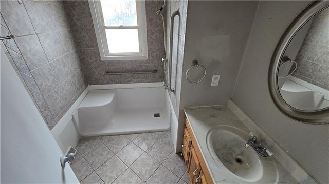 6719 Montana Avenue, Kansas City, KS 66111