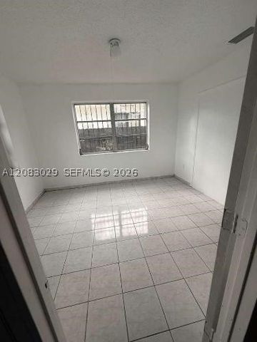 8835 SW 27th St, Miami, FL 33165