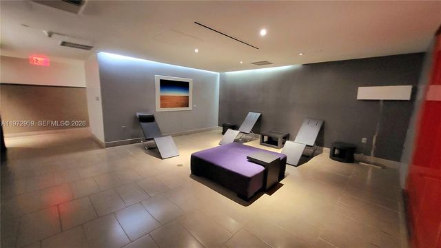 1850 S Ocean Dr 909, Hallandale Beach, FL 33009