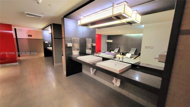 1850 S Ocean Dr 909, Hallandale Beach, FL 33009