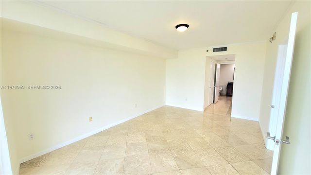 1850 S Ocean Dr 909, Hallandale Beach, FL 33009
