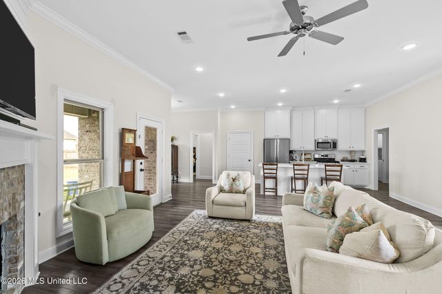 425 Baleigh Way, Canton, MS 39046