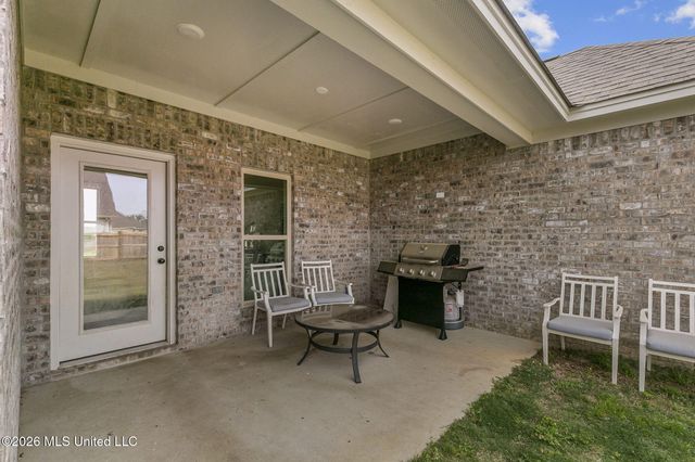 425 Baleigh Way, Canton, MS 39046