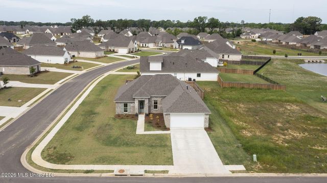 425 Baleigh Way, Canton, MS 39046