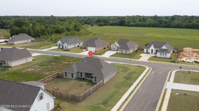 425 Baleigh Way, Canton, MS 39046