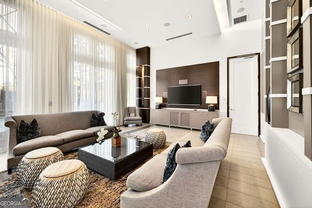 1820 Peachtree Street NW 905, Atlanta, GA 30309