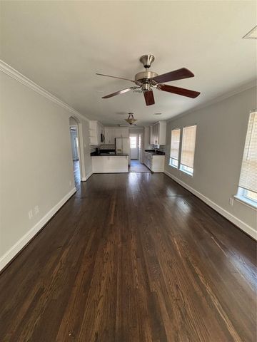 5424 4th Street, Katy, TX 77493