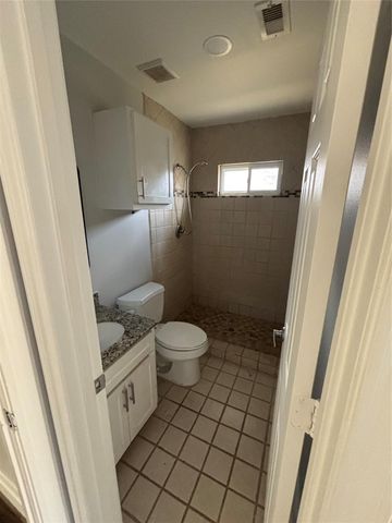 5424 4th Street, Katy, TX 77493