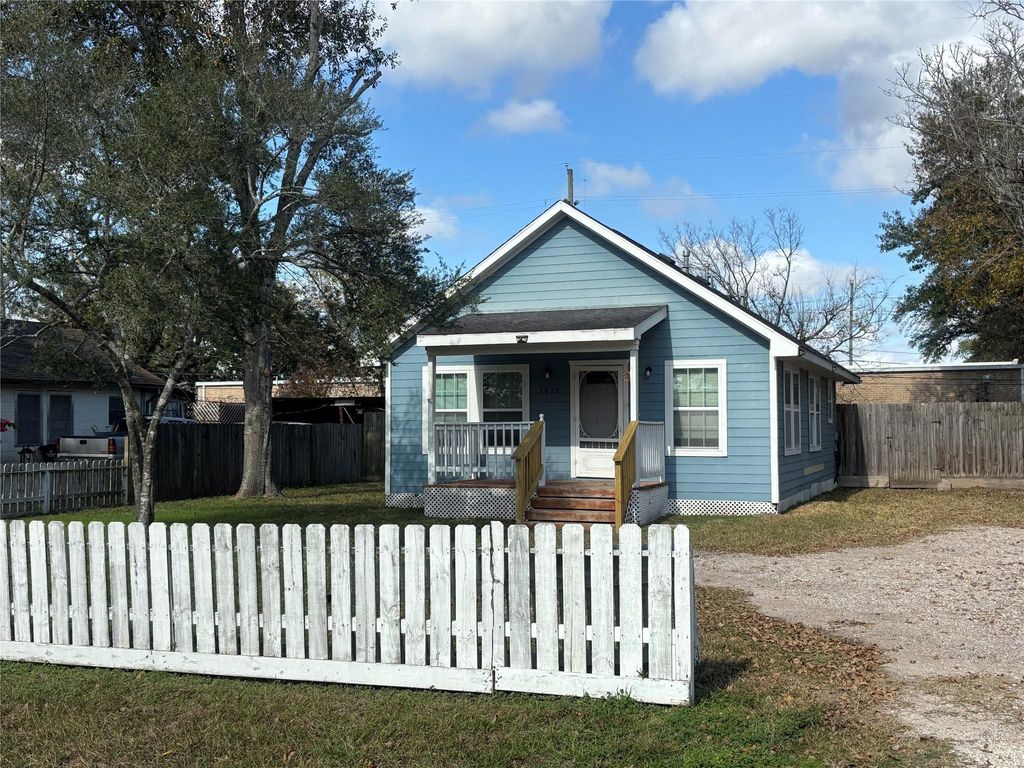 5424 4th Street, Katy, TX 77493