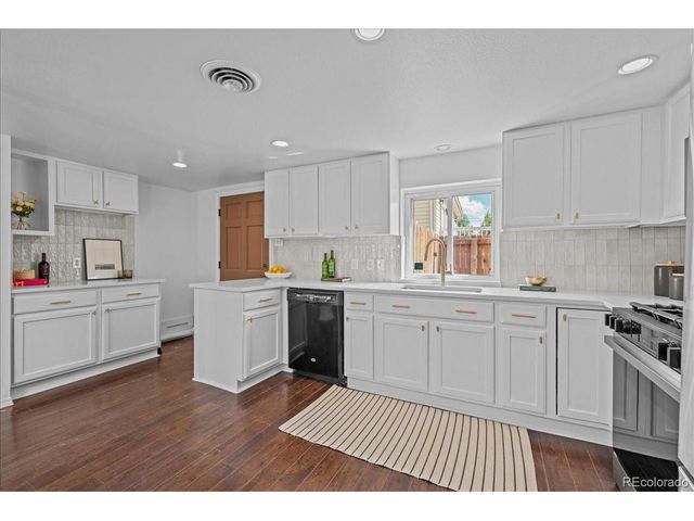 745 High St, Erie, CO 80516