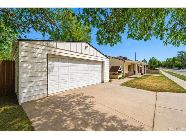 745 High St, Erie, CO 80516