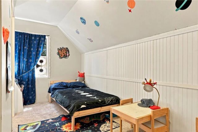 2673 Soutar, Running Springs, CA 92382