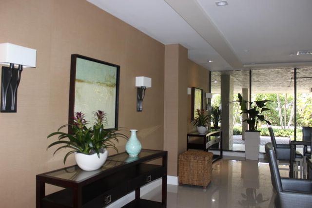 3912 S Ocean Boulevard 205, Highland Beach, FL 33487