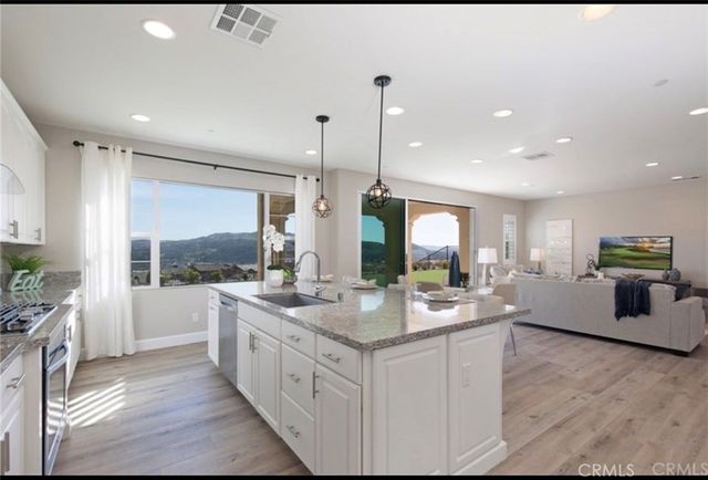 5 Lirico Court, Rancho Mission Viejo, CA 92694