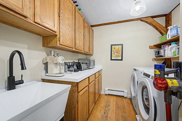 8 Donna Pass, Hopkinton, MA 01748