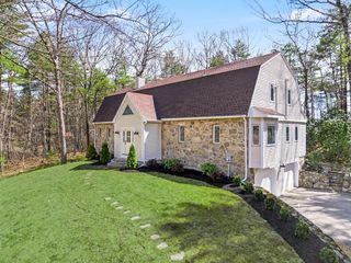 8 Donna Pass, Hopkinton, MA 01748