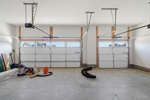 404 David Lee Court, Monroe, OH 45050