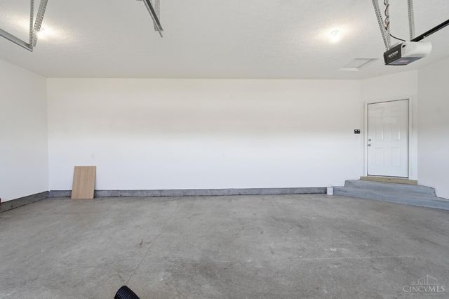 404 David Lee Court, Monroe, OH 45050