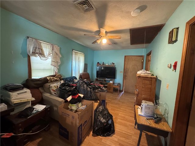 68 Uncas Street, Warwick, RI 02889