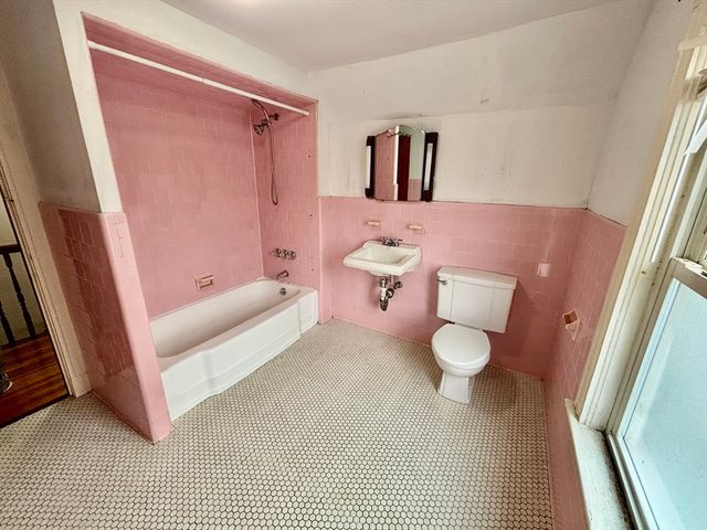 19 Forest Avenue 2, Everett, MA 02149