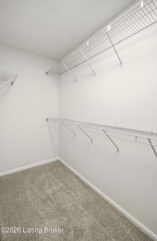 413 Logsdon Ct, Douglass Hills, KY 40243