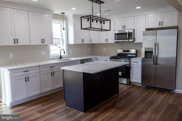 205 SUMNER ST, Buena, NJ 08310