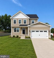205 SUMNER ST, Buena, NJ 08310