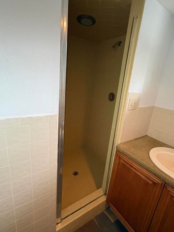 6190 NW 11th Street, Sunrise, FL 33313