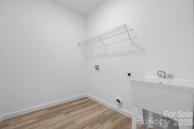47 Tennyson Drive, Taylorsville, NC 28681