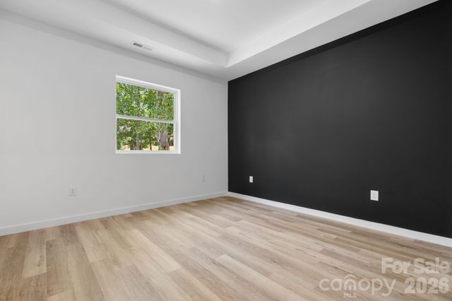 47 Tennyson Drive, Taylorsville, NC 28681