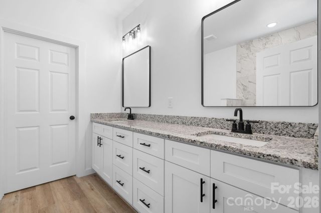 47 Tennyson Drive, Taylorsville, NC 28681