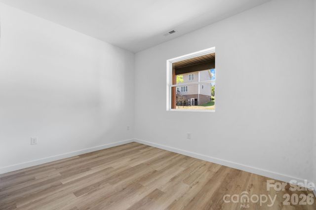 47 Tennyson Drive, Taylorsville, NC 28681