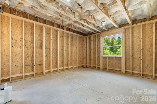 47 Tennyson Drive, Taylorsville, NC 28681