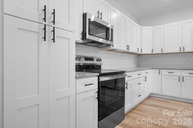 47 Tennyson Drive, Taylorsville, NC 28681