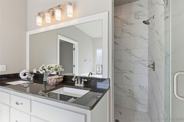 10402 S 226th East Avenue, Broken Arrow, OK 74014