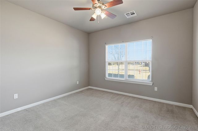 10402 S 226th East Avenue, Broken Arrow, OK 74014