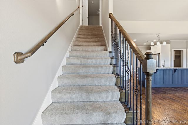 10402 S 226th East Avenue, Broken Arrow, OK 74014